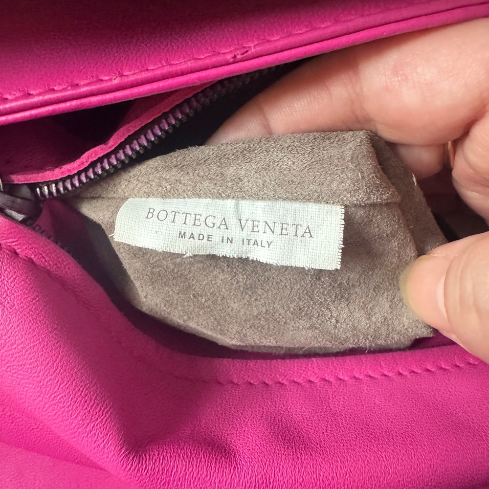 (Auth) Bottega Veneta Intrecciato Olimpia Leather Bag - Picture 4 of 8